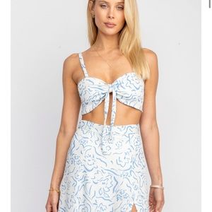 RESA blue and white set